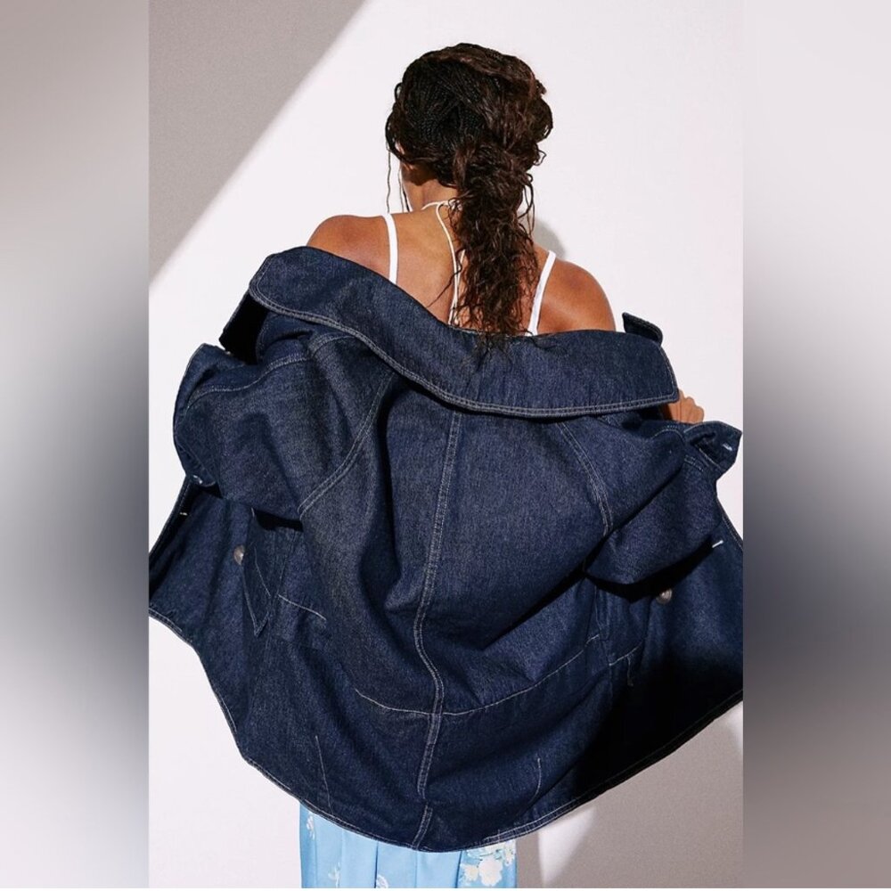 Free People Denim Car Coat NWOT oversized Size XS - Picture 4 of 11
